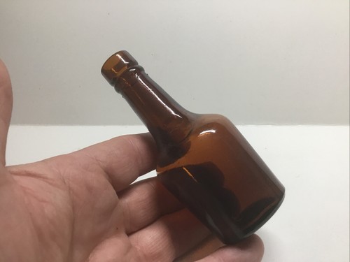 Small squatty antique amber - squatty,
