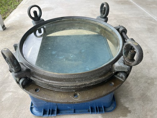 Ships porthole window - ships,