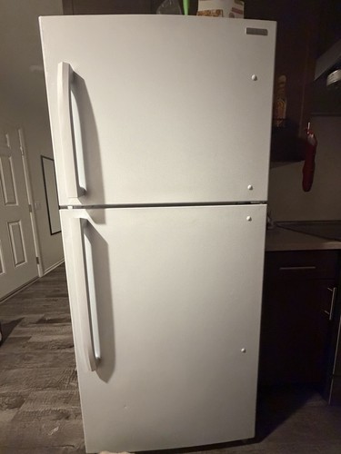 Insignia rtm18 1cu ft - insignia, ns-rtm18