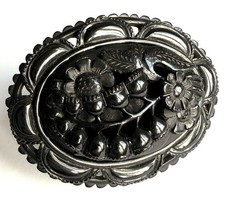 Large victorian whitby - large,