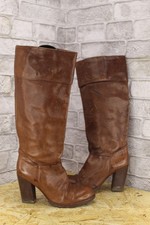 VINTAGE Y2K BROWN LEATHER PULL
