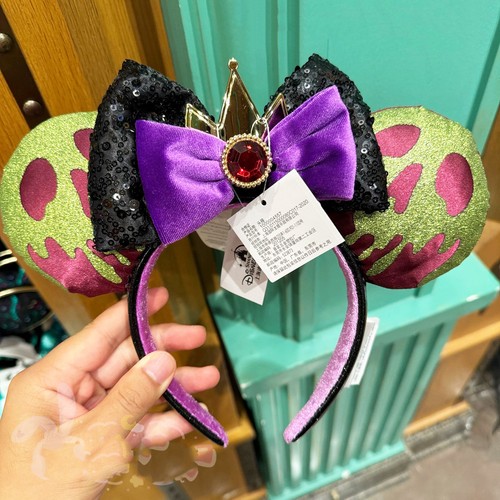 Disney parks evil queen - parks,