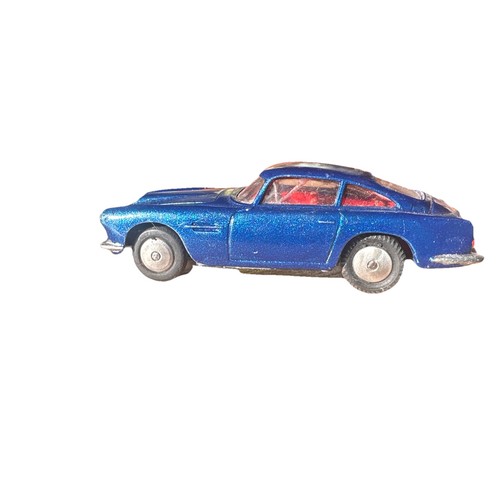 Corgi aston martin db4 saloon - corgi,