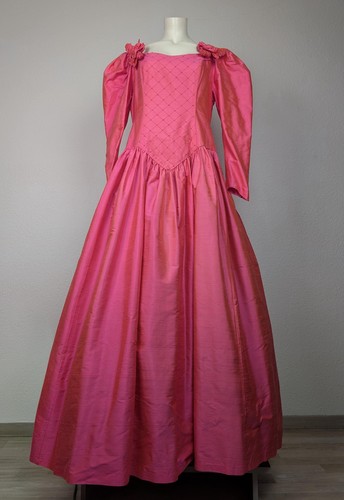 Vintage ball gown lyn - vintage,
