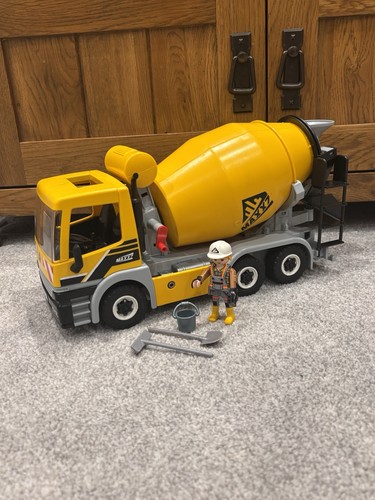 Playmobil city action - playmobil, cement
