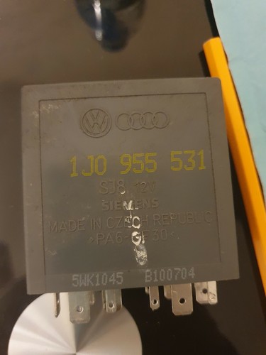 Beetle audi wiper relay - vw,