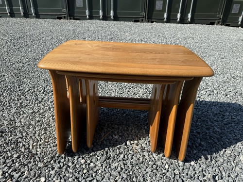Blonde ercol windsor nest - blonde,