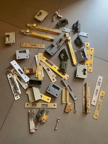 Door locks parts joblot