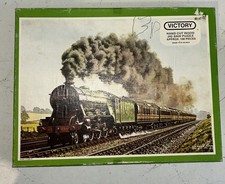 VINTAGE VICTORY HAND CUT