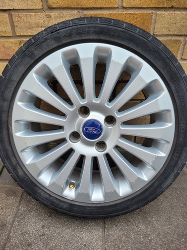 Ford fiesta mk7 8 titanium - 16",