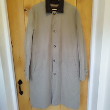 M&S Vintage Long Beige Mac