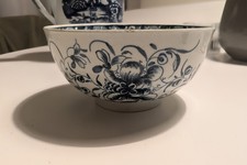 18th century Worcester blue