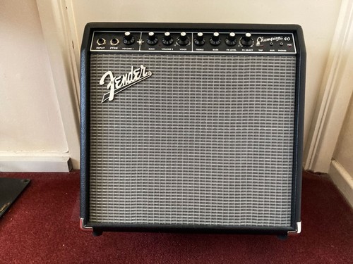 Fender champion amplifier - champion,