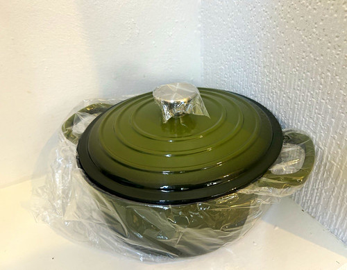 Cast iron enamel round - cast,