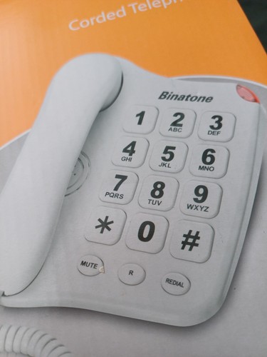 New binatone big button corded - new,