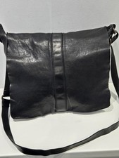 Campomaggi Large Shoulder Crossbody Bag Black Leather