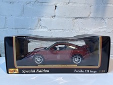 Maisto 1:18 Scale Porsche 911