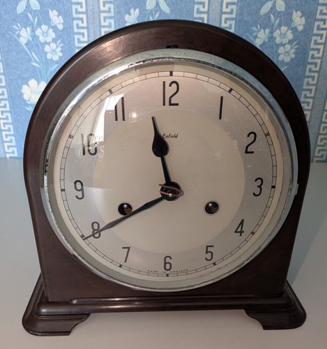 Enfield bakelite mantle - mantle, clock