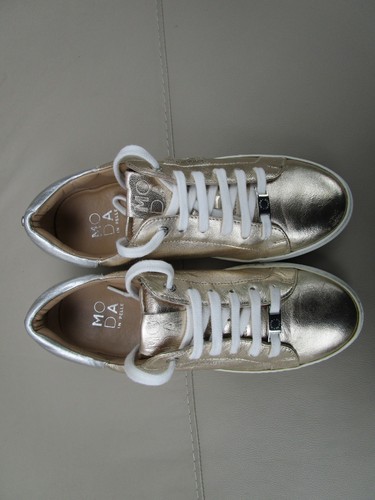 Gold and silver leather moda - leather,