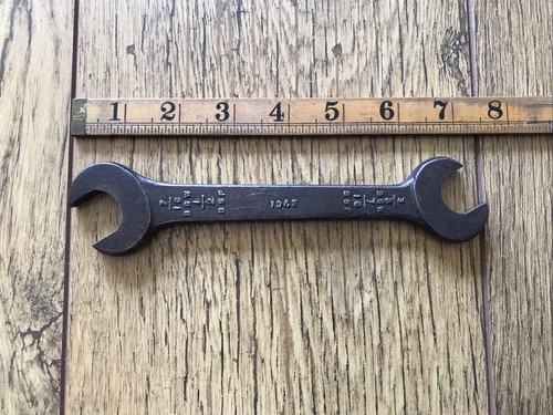 Vintage 1945 snail brand - vintage,