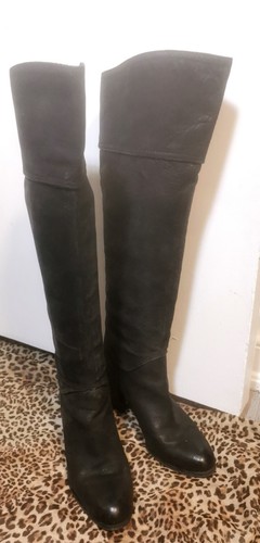 Long black leather boots - long,
