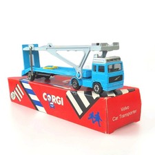 Corgi Juniors Volvo Car Transporter Globetrotter Blue Silver Diecast Model Lorry