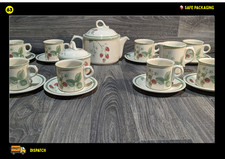 Wedgwood Raspberry Cane Tea Set – 8 Cups & Saucers + Teapot, Sugar Bowl & Jug –