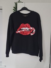 Lipsy Black Fleece Lined Christmas Sweatshirt Size M Red Sequined Lips VGC