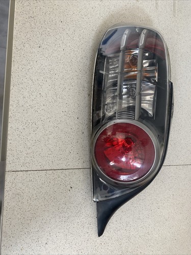 Mazda rx8 tail - 04-08, light
