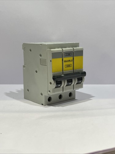 Square 1000 c32 3pole mcb - c32,