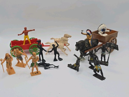 Vintage toy figures indians - figures,