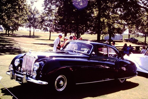 2004 claasic car - bentley, r