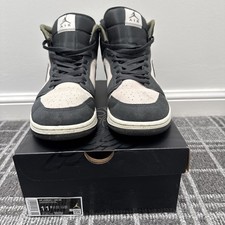 Nike Air Jordan 1 Mid SE