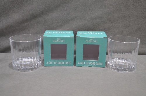 The glenlivet whisky ribbed - the,