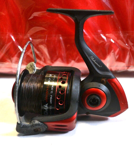 Shakespeare surf reel - ,