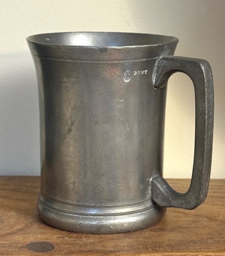 Victorian pewter pint tankard - pewter,