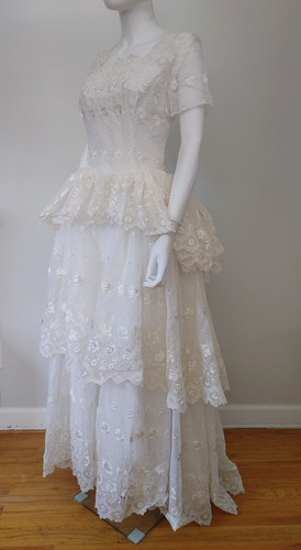 Vintage 50s tier - vintage,