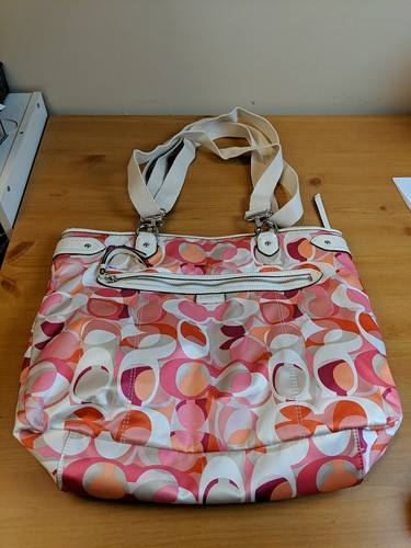 Coach f23939 pink - coach,