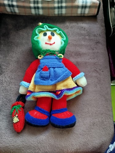 Hand knitted grandma - hand-knitted,