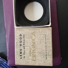 Zenza Bronica 7. 5cm 13.5cm lens hood boxed 