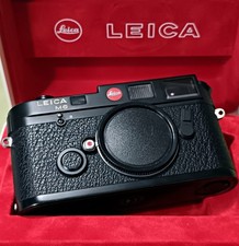 LEICA M6 # 2295923, type