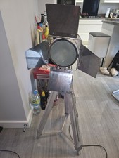 Tripod Lamp. Adjustable