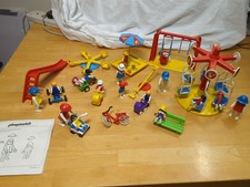 PLAYMOBIL 3223 PLAYGROUND  VINTAGE  1987 play set. Complete + Extras 