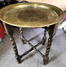 Vintage Barley Twist Folding Tea Table with Brass Tray By Peerage - Diam. 40.5cm