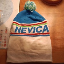 Nevica Bobble Hat Unisex White
