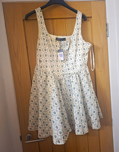Bnwt size primark dress - primark,