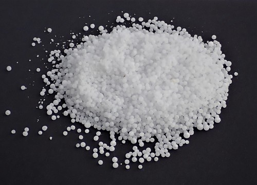 Urea prills nitrogen - urea,
