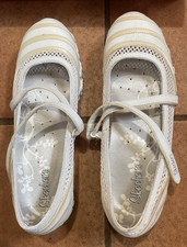Sketchers Active Slip On Shoes