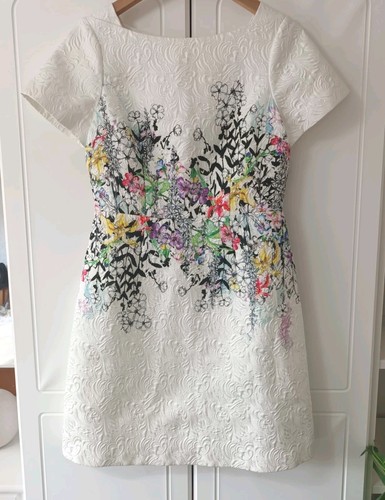 Coast summer floral ocassion - coast,