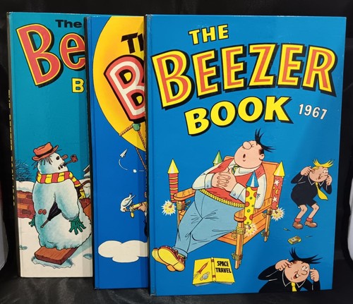 The beezer book - the, annuals